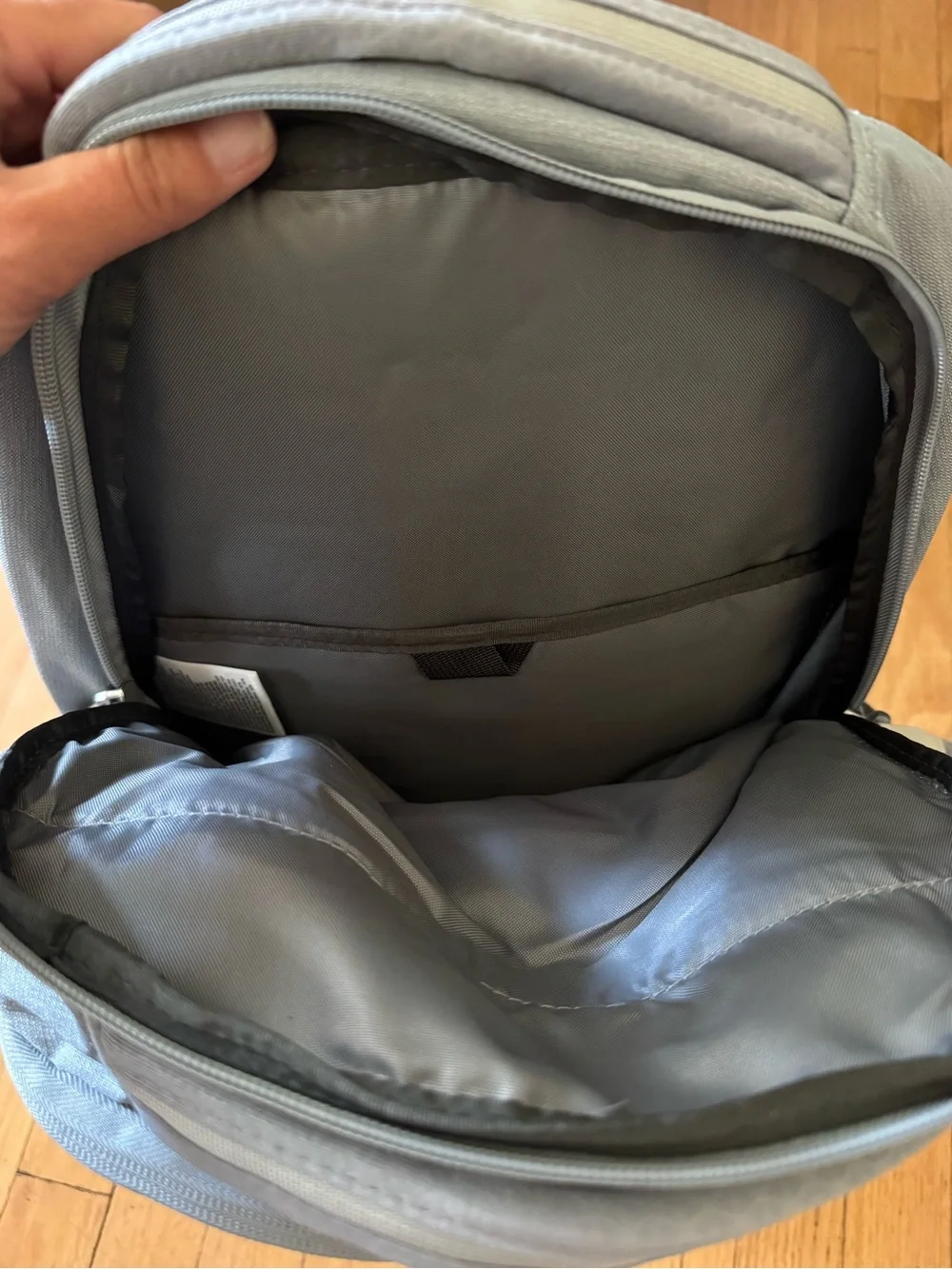 The North Face Pivoter Backpack - Light Gray